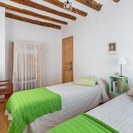 Casa Les Germanes Holiday home Gramuntell
